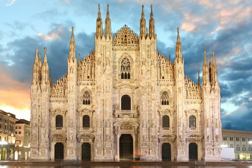 20 Min From Duomo Exclusive House - City Center سستو سان جوفاني المظهر الخارجي الصورة